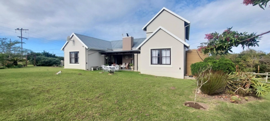 3 Bedroom Property for Sale in Sunrise On Sea Eastern Cape